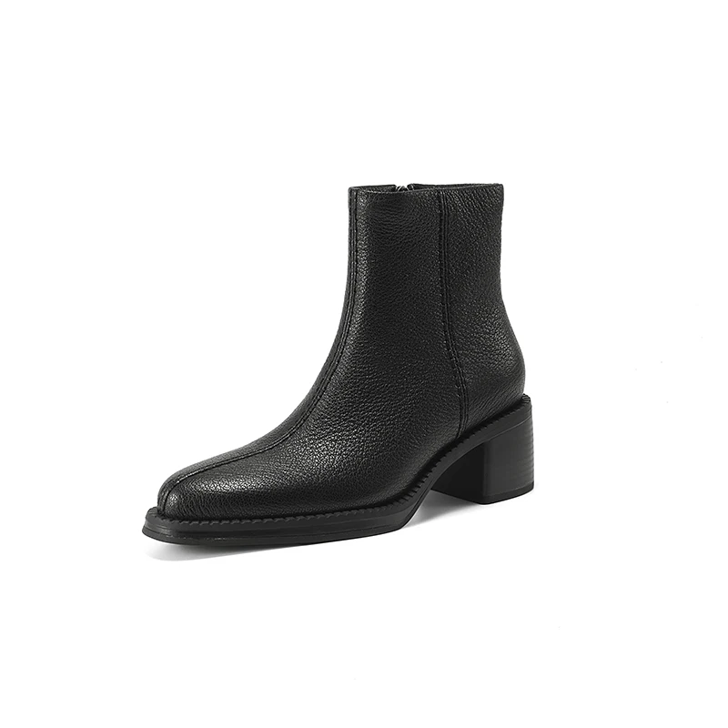 Chunky heel round toe ankle boots in genuine leather