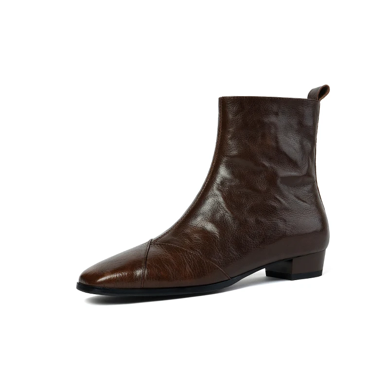 Wool snow boots with zipper and square toe