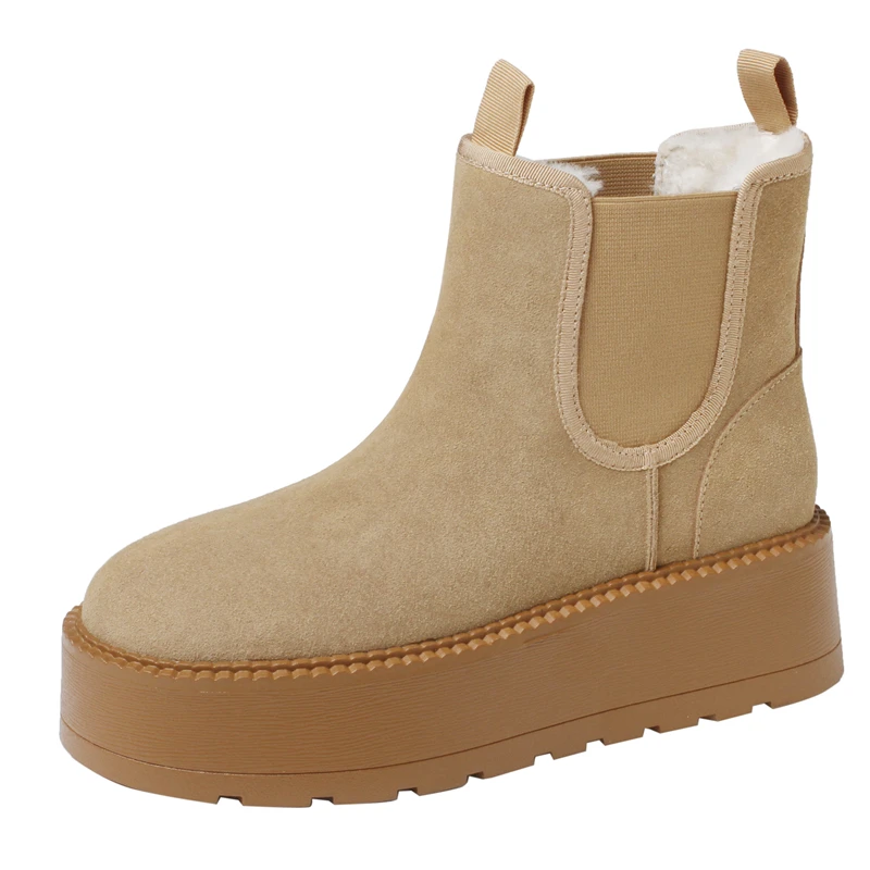 Suede slip-on snow boots with thick platform and wool blend