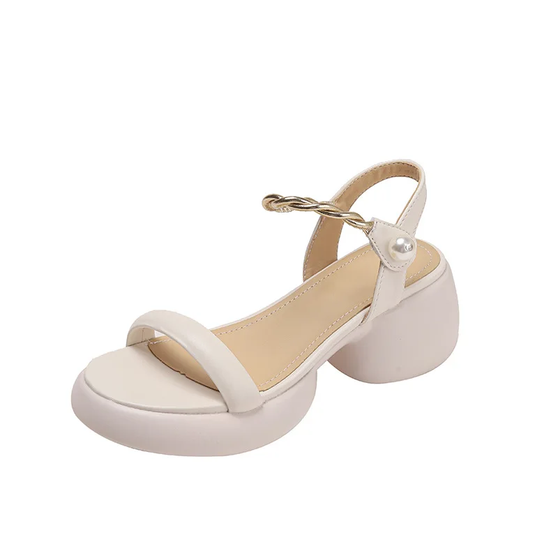 Thick-soled open toe platform sandals