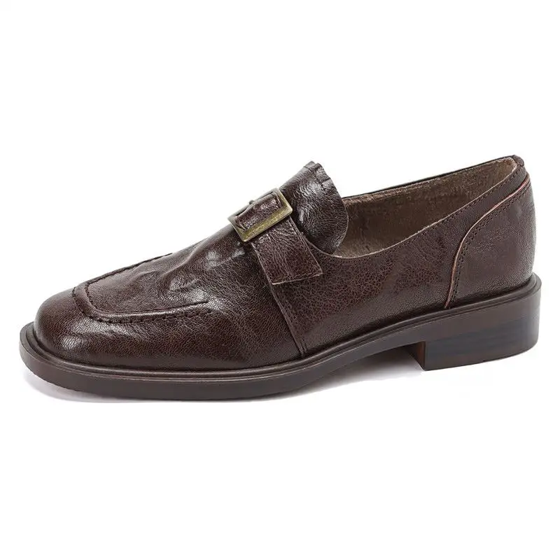 Genuine leather low heels pumps with buckle
