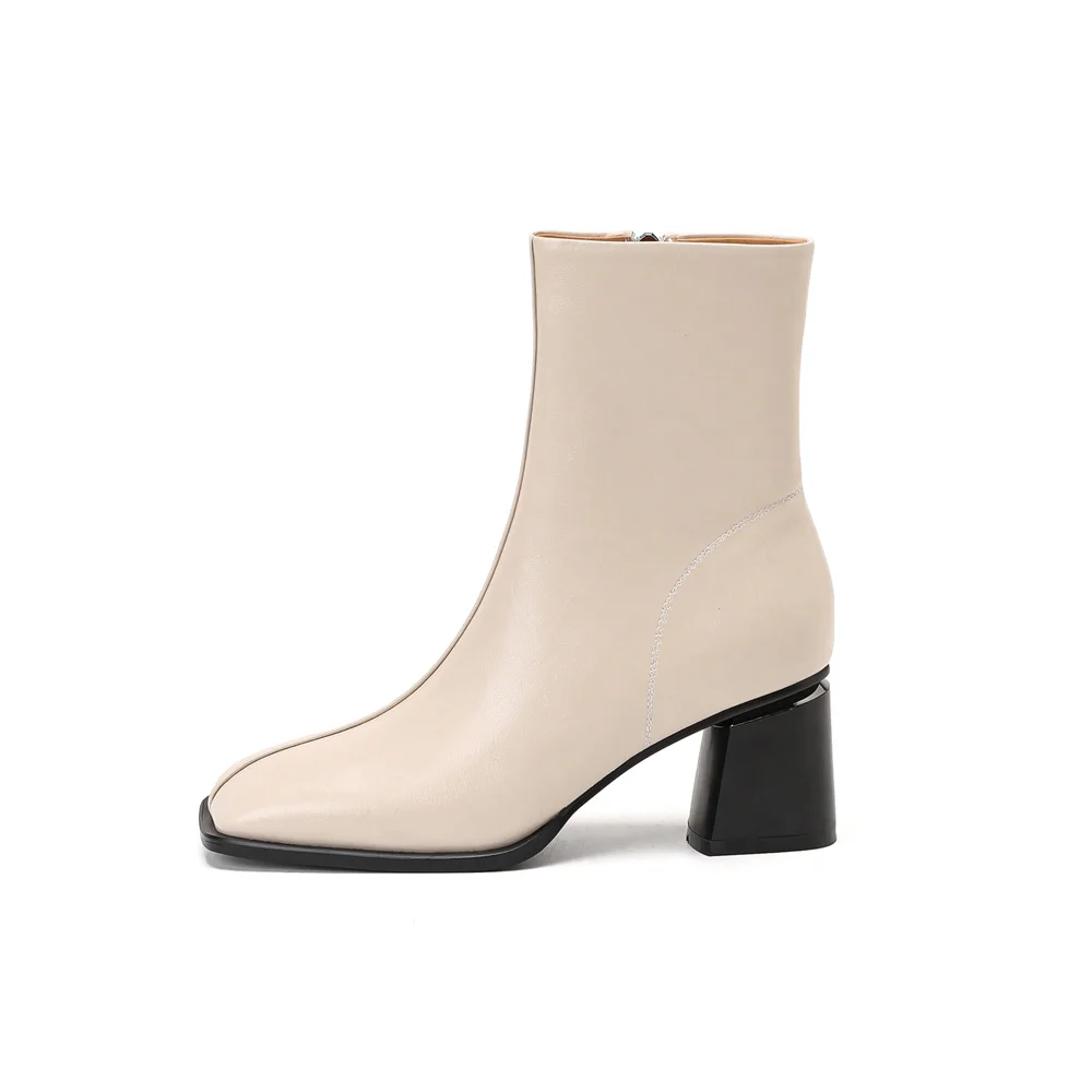 Basic ankle boots with thick high heels and square toe